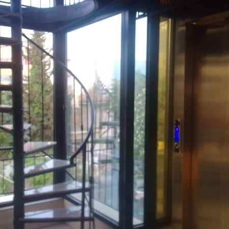 Hotel Italia Tirana Extérieur photo