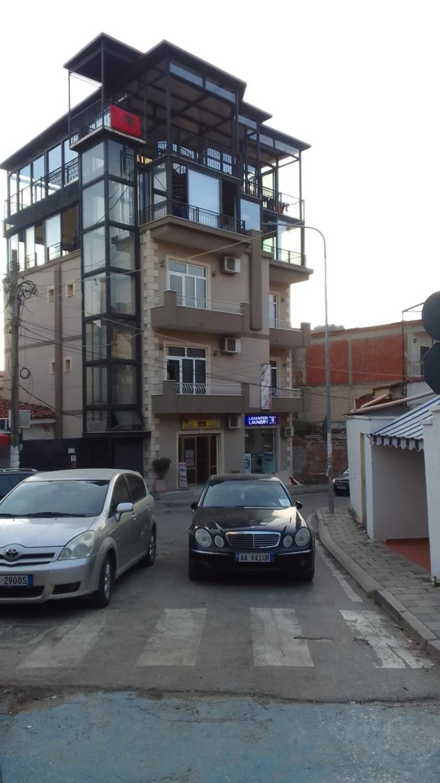 Hotel Italia Tirana Extérieur photo
