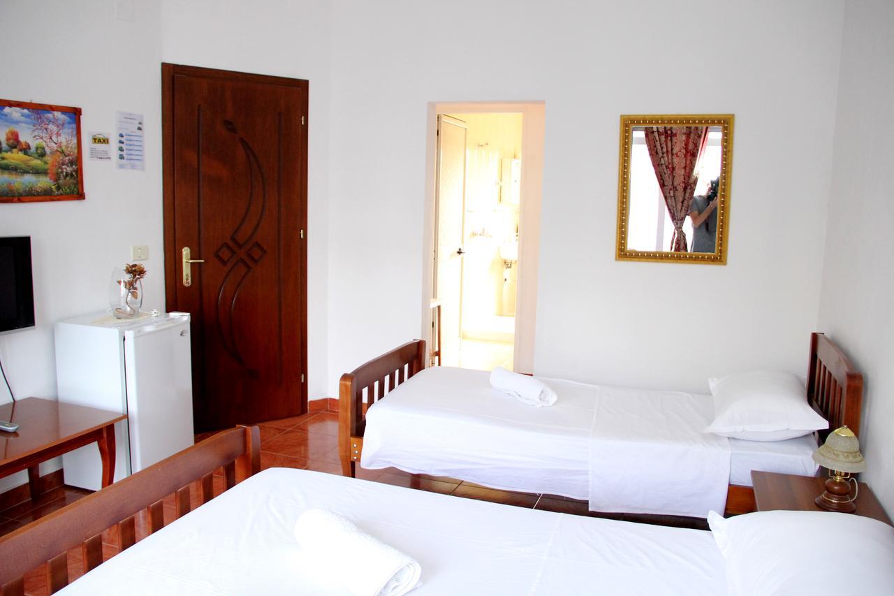 Hotel Italia Tirana Extérieur photo