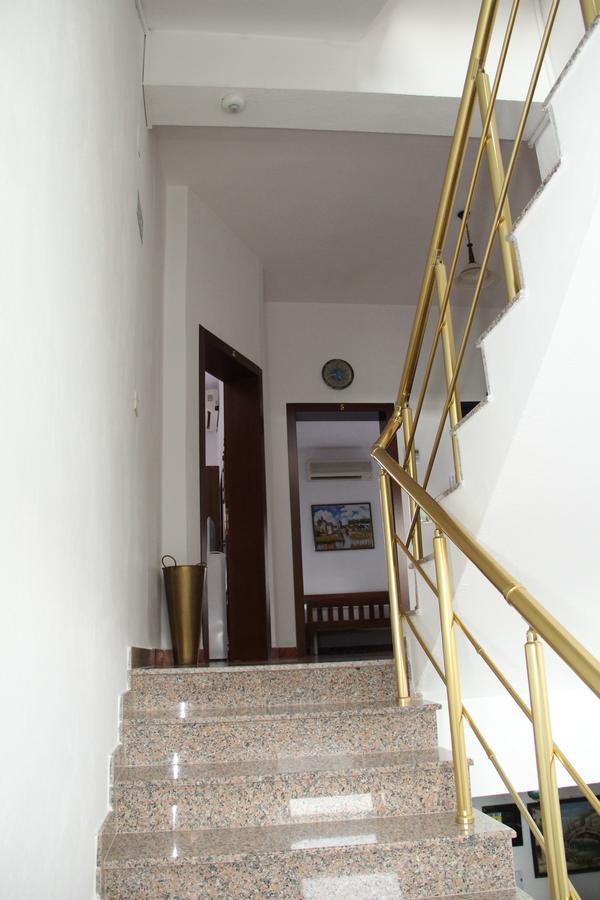 Hotel Italia Tirana Extérieur photo