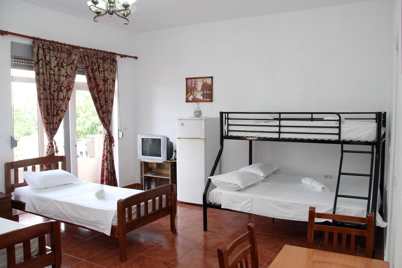 Hotel Italia Tirana Extérieur photo